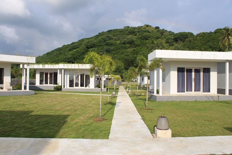 Hotel The Suites Lombok