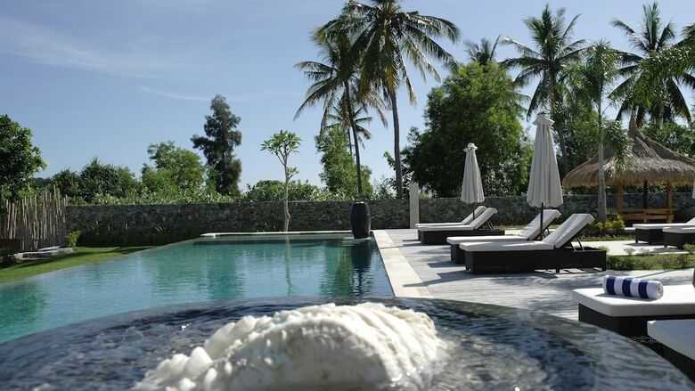 Hotel The Suites Lombok