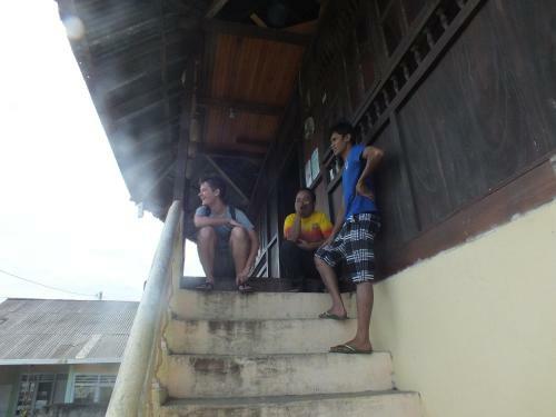 Tomohon Homestay Apelez House