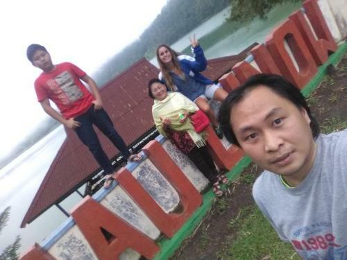 Tomohon Homestay Apelez House