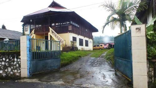 Tomohon Homestay Apelez House