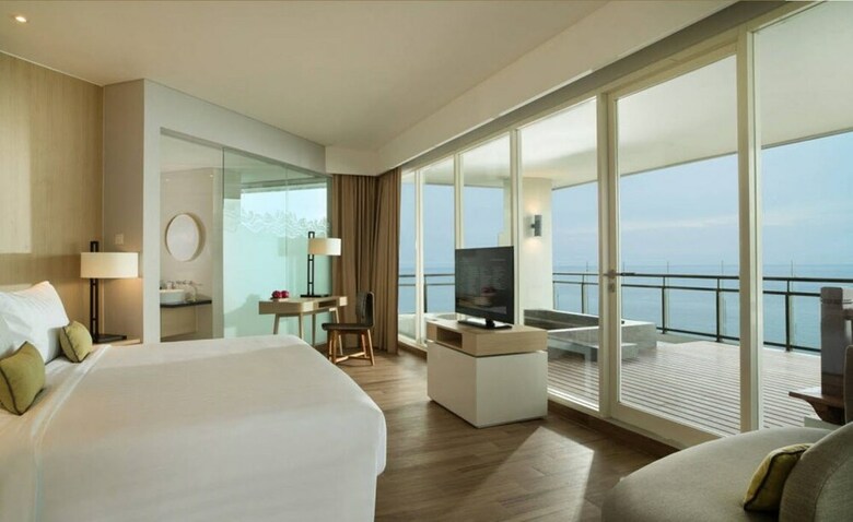 Hotel Santika Premiere Beach Resort Belitung