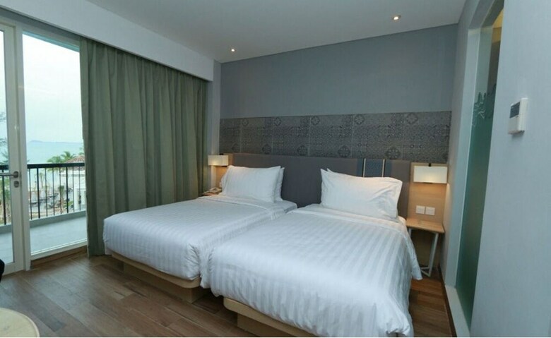 Hotel Santika Premiere Beach Resort Belitung