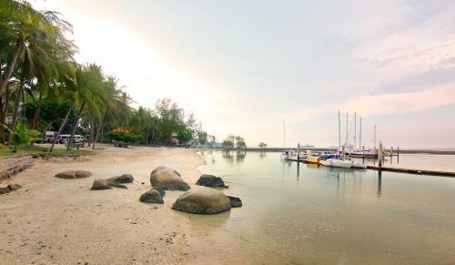 Hotel Nongsa Point Marina