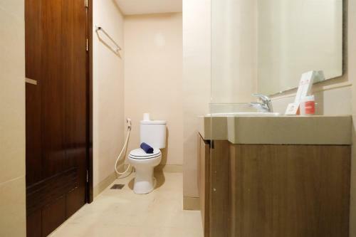 Dazzle Studio Room @ U-residence Apartment By Travelio