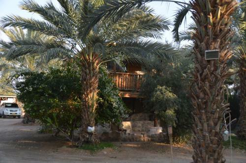 Lodge Shkutai Hottub Arava