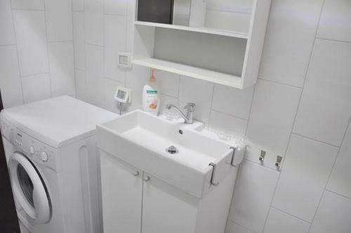 Gk Apartments Balfour 147