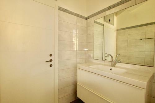 Royal Apartment On The Central Beach In Netanya