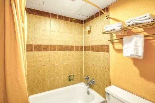 Motel Budget Inn And Suites