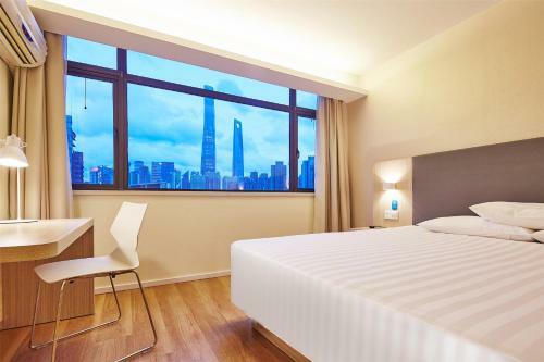 Hanting Hotel Kunshan Penglang Middle Xinxing Road