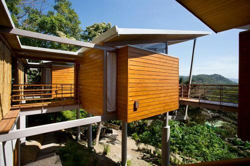 Villa Breathtaking 5 Star- The Floating House