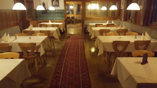 Posada Gasthof R�ssle