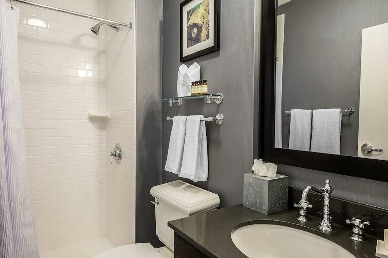Clarion Hotel South Saint Paul