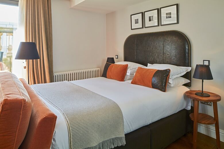 Aparthotel The Edinburgh Grand