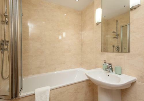 Apartamento The Holyrood Road Residence