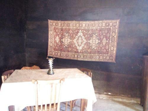 Albergue Kinchkha Wood House