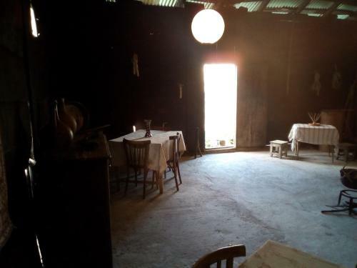 Albergue Kinchkha Wood House