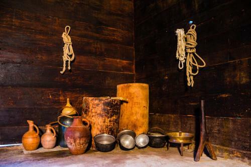 Albergue Kinchkha Wood House