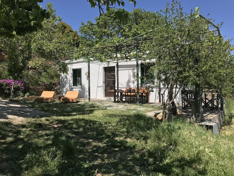 Temenia House