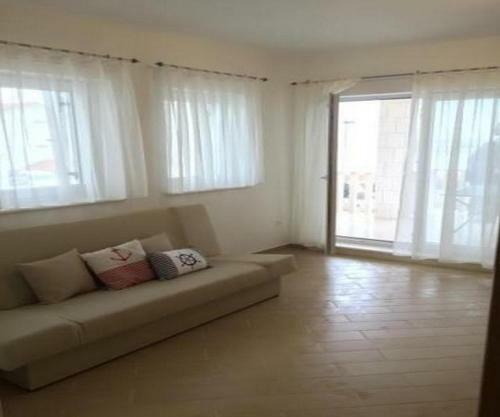 Apartments Caska IV