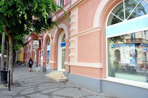 Hostal Piros Arany Panzi� Kalocsa