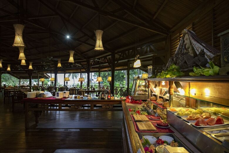 Hotel Gangga Island Resort & Spa