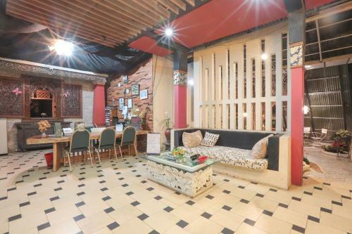 Hotel The Village Bumi Kadamaian