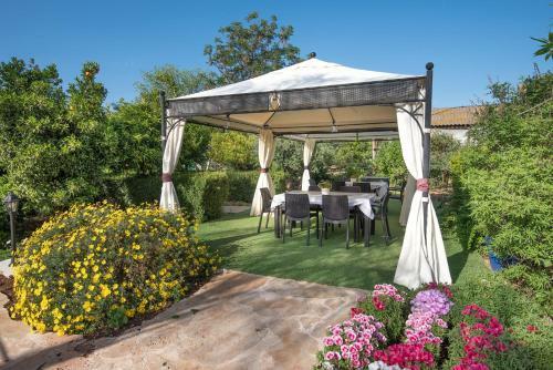 Hotel Song Of Galilee