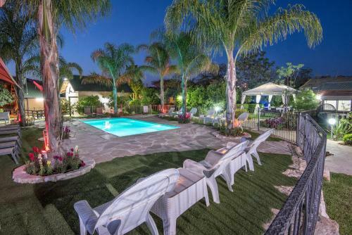 Hotel Song Of Galilee
