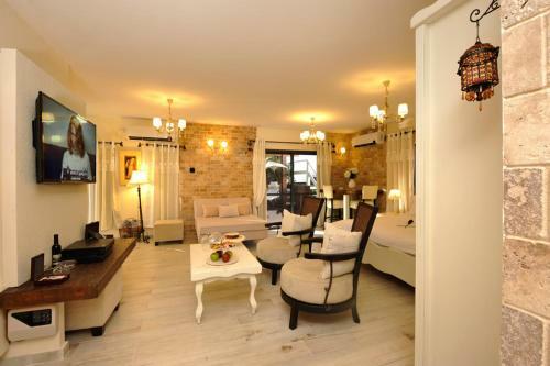 Lodge Nichochot Provence