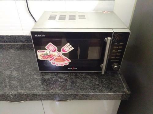 Hostal 3bhk Pure Veg Apartment In Amanora