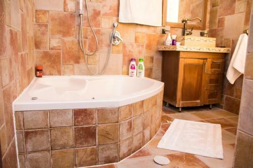 Lodge Sawsan's Suites