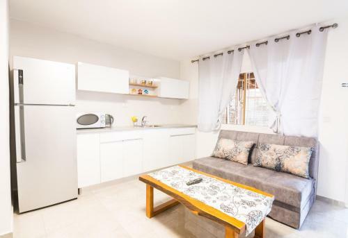 Asher's Apartments