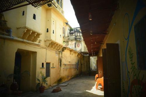 Castle Namahstay Hostel & Art Space