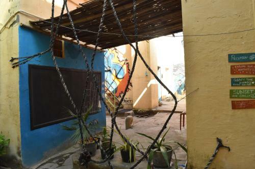 Castle Namahstay Hostel & Art Space