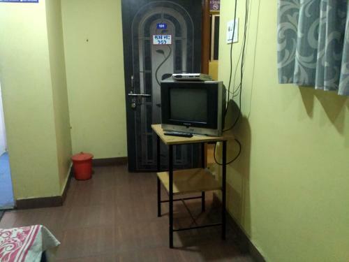Hotel Indraprasta ( Sharanam )