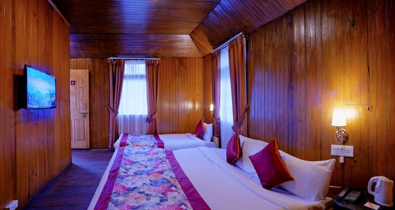 Hotel Summit Alpine Resort
