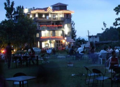 Hotel Centre Point Resorts & Club Palampur