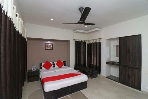 Hotel Oyo 29996 Samriddhi Highway Inn