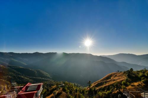 Apartamentos Sunrise-view 1bhk Home In Bharari
