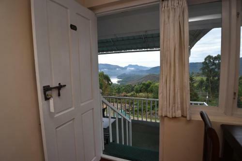 Hotel Lakezone Holiday Resort