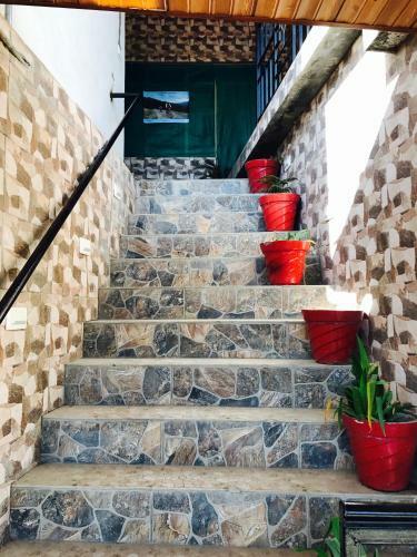 Ridgeview Homestay Near Lakkar Bazar