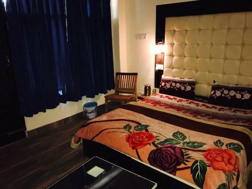 Ridgeview Homestay Near Lakkar Bazar