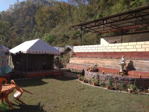 Eden Riverside Camp