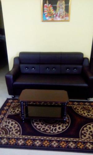 Srirangam Service Apartments