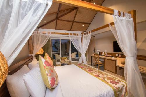 Hotel Swosti Chilika Resort