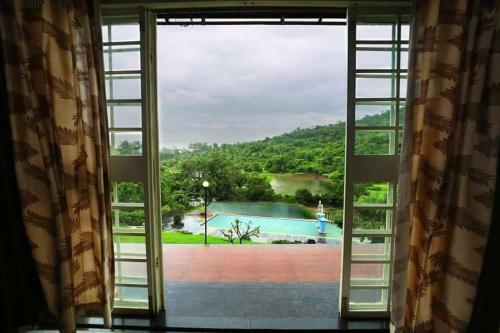 Four Bhk Villa With Spectacular View