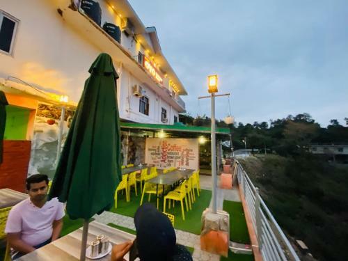 Hotel Kohinoor And Restaurant