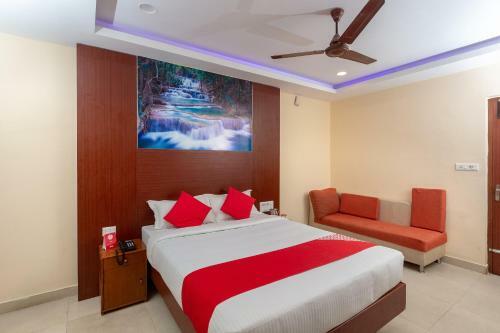 Hotel Oyo 23687 Kumaran Millennium Residency