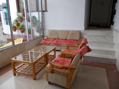 Hotel Sarovar Mall Road Nainital